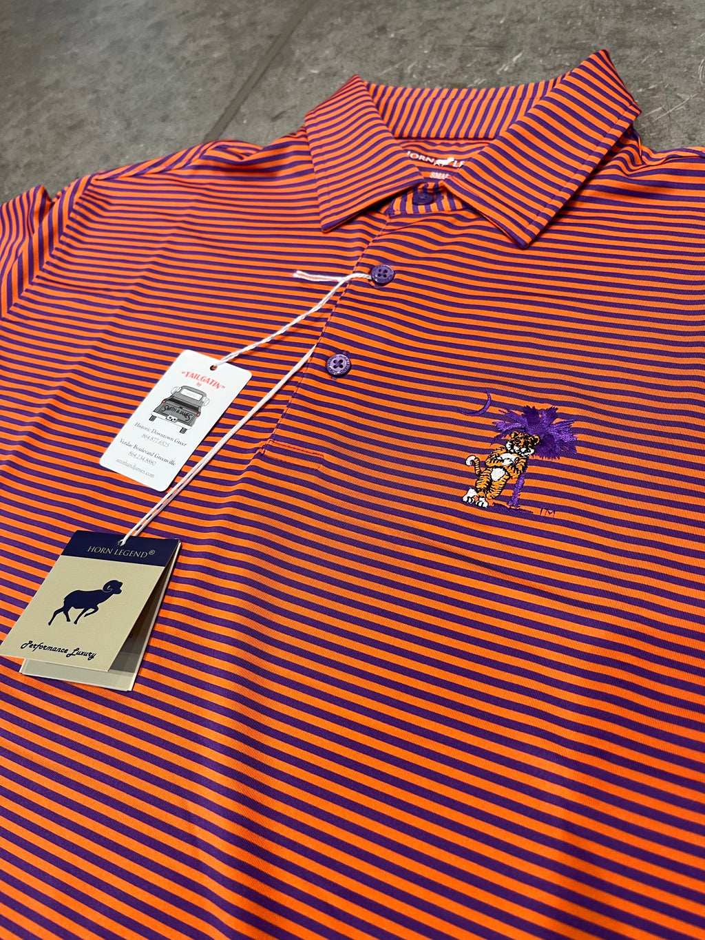 HL Sport Tiger Leaning On Tree Polo
